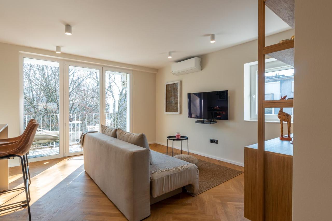 Canopy Apartment Любляна Екстериор снимка