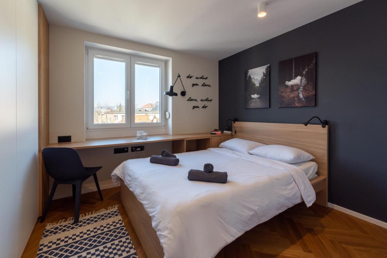 Canopy Apartment Любляна Екстериор снимка
