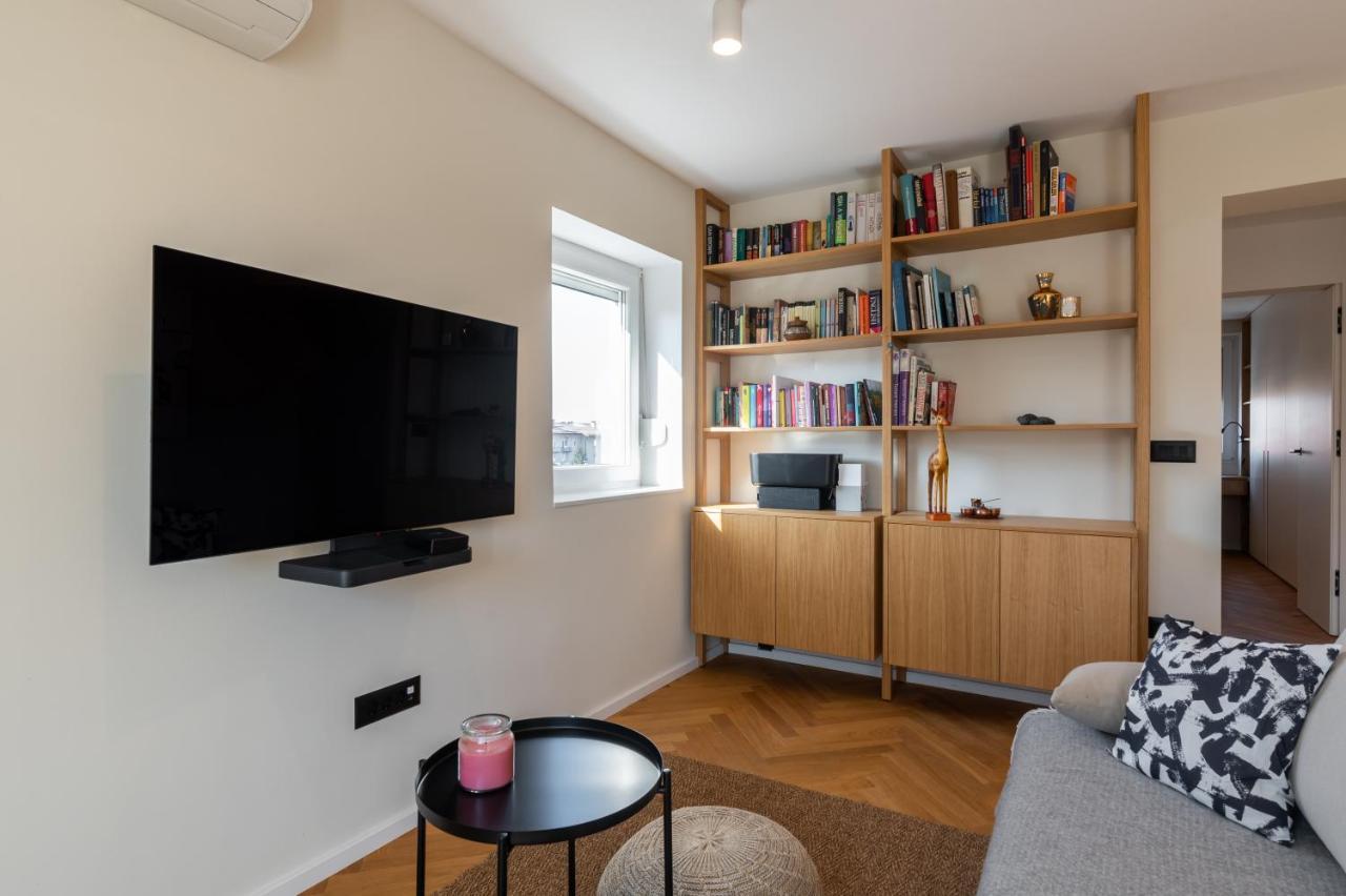 Canopy Apartment Любляна Екстериор снимка