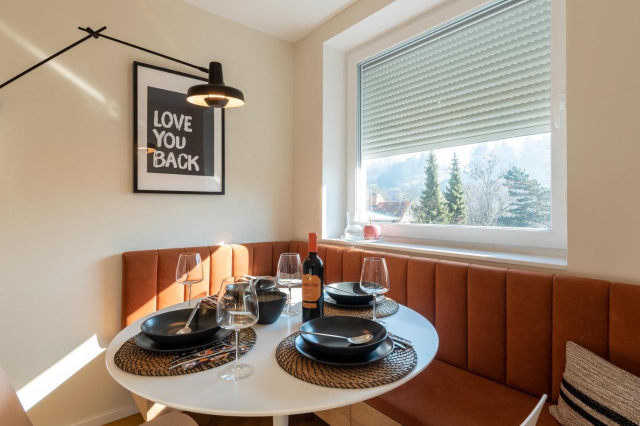 Canopy Apartment Любляна Екстериор снимка