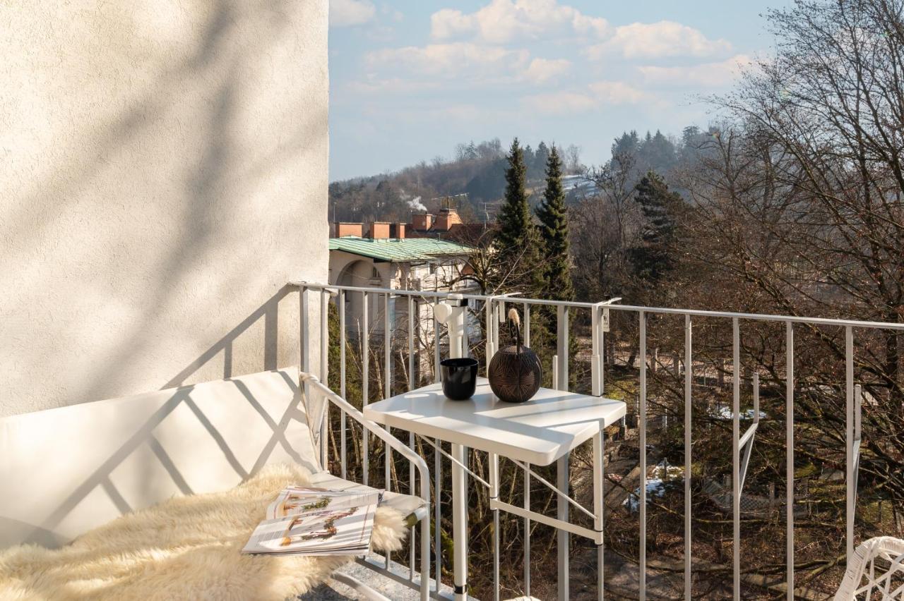 Canopy Apartment Любляна Екстериор снимка